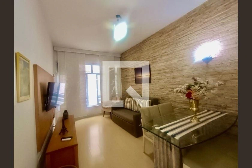 Rental apartment with 2 bedrooms and a balcony