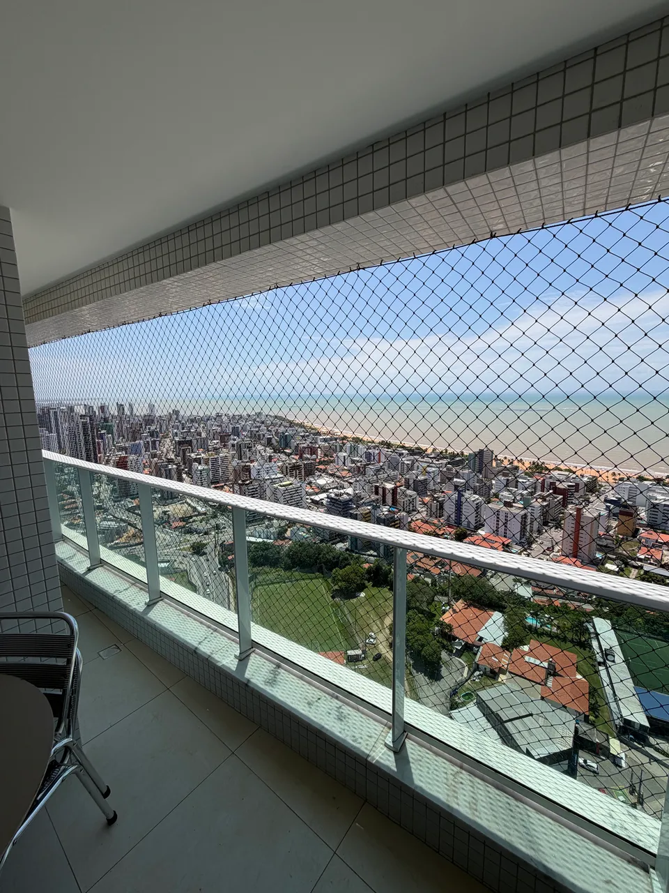 Furnished 2-bedroom apartment with city and water views — photo 12