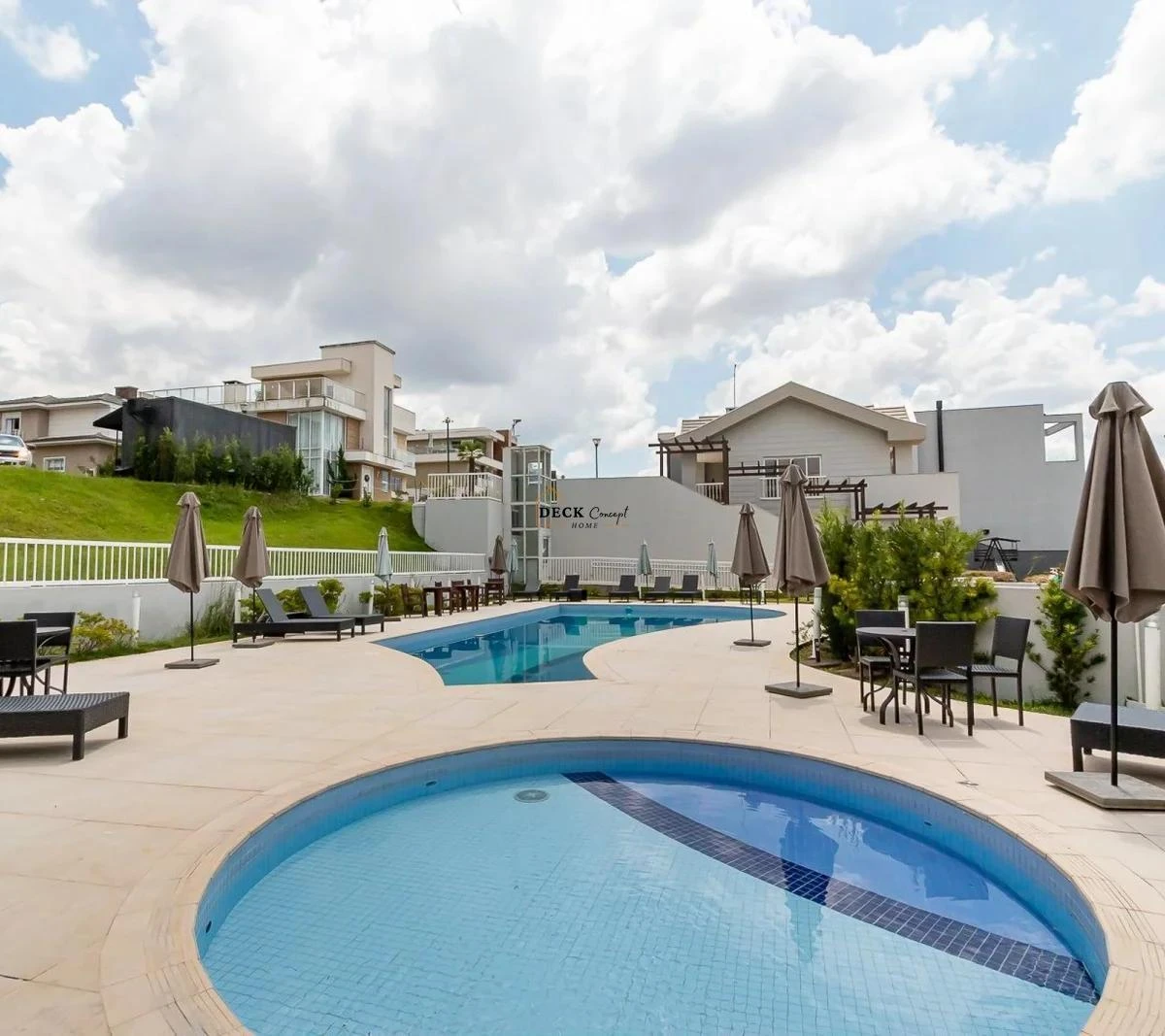 Furnished 356 m² house with 3 bedrooms and open-plan kitchen — photo 5