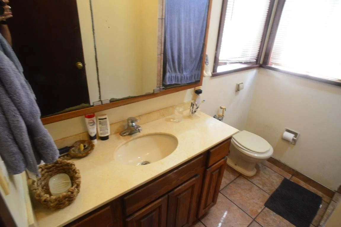 Casa mobiliada com 6 quartos e 5 suítes, com jardim — photo 32