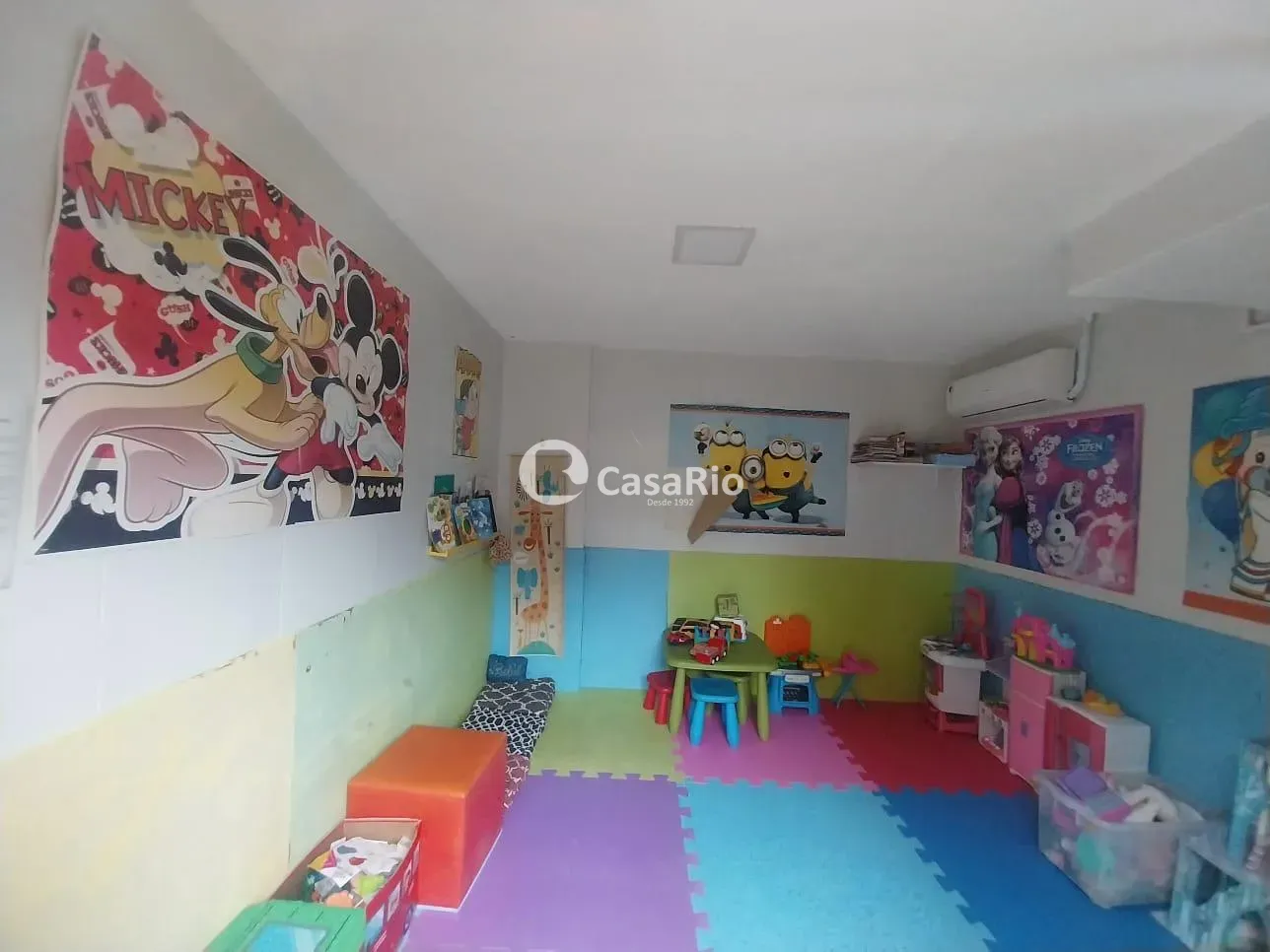 2-bedroom apartment in a building with a pool — photo 33