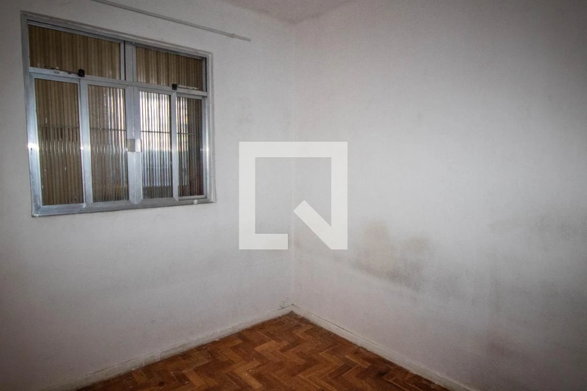1-bedroom apartment with a private garden — photo 18