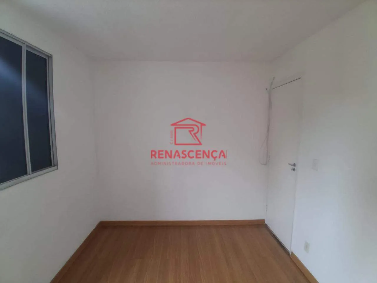 Apartamento de 2 quartos em condomínio com piscina — photo 11