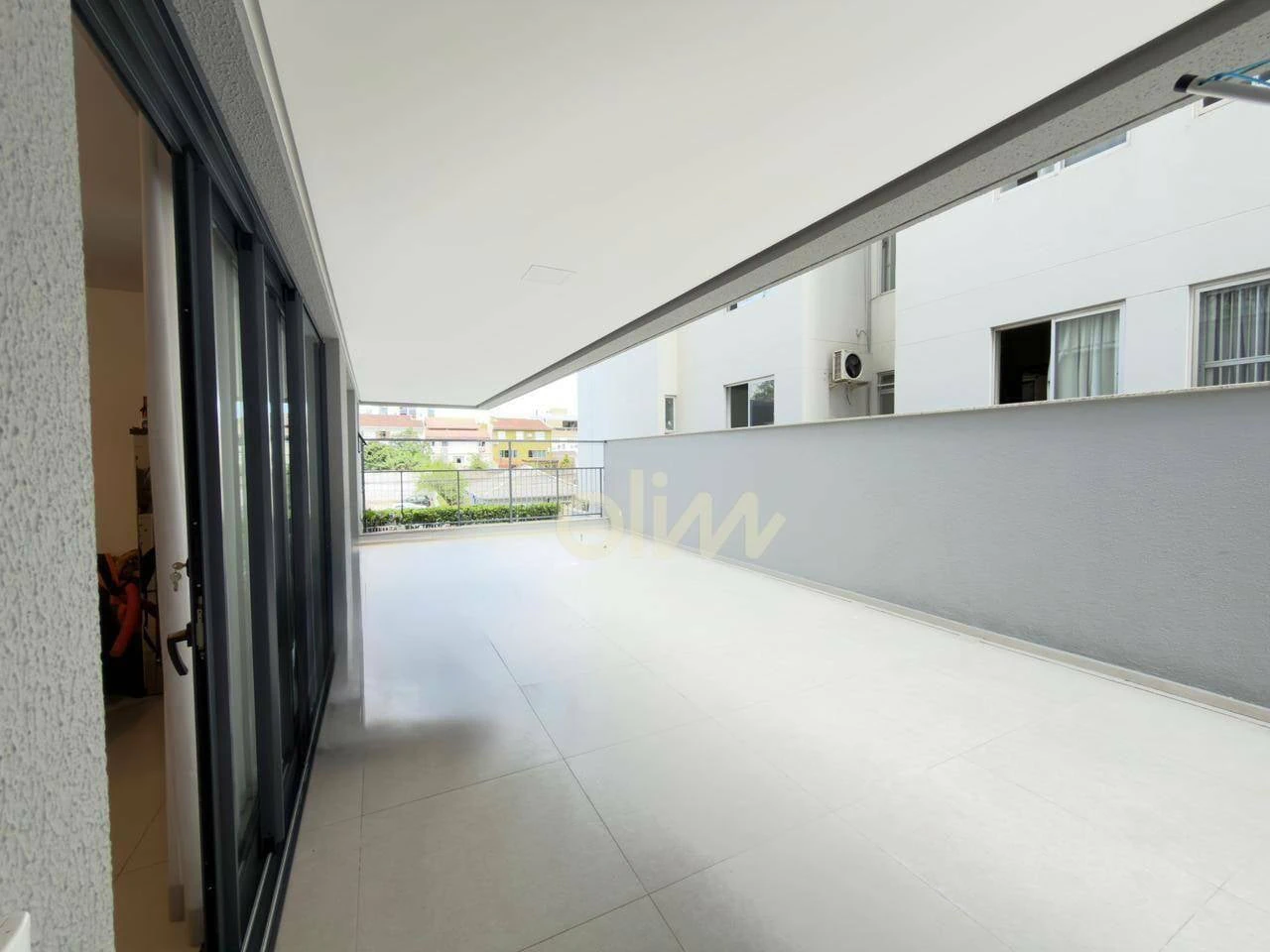 Меблированная Garden-квартира с 3 суитами и 208 м² — photo 4