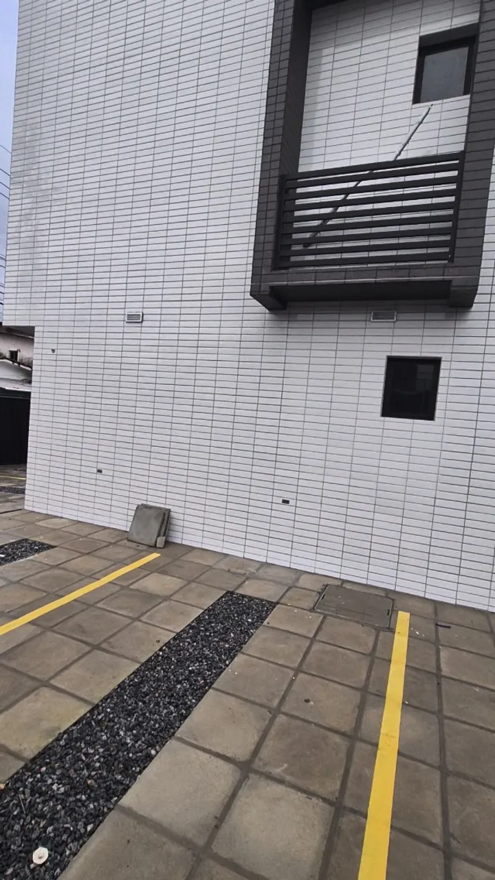 60 m² apartment with 2 bedrooms and 1 parking spot — photo 16