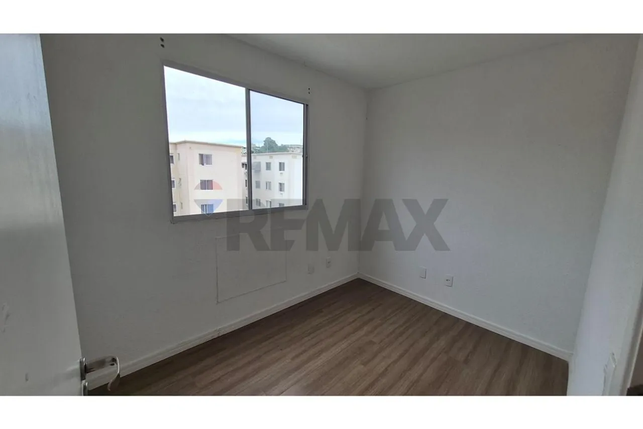 40 m² apartment with 2 bedrooms and a closed kitchen — photo 14