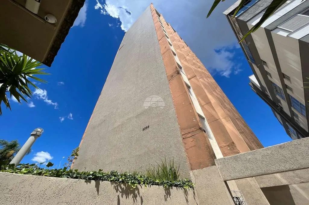 Apartamento com 3 quartos e 5 banheiros, 357 m² — photo 5