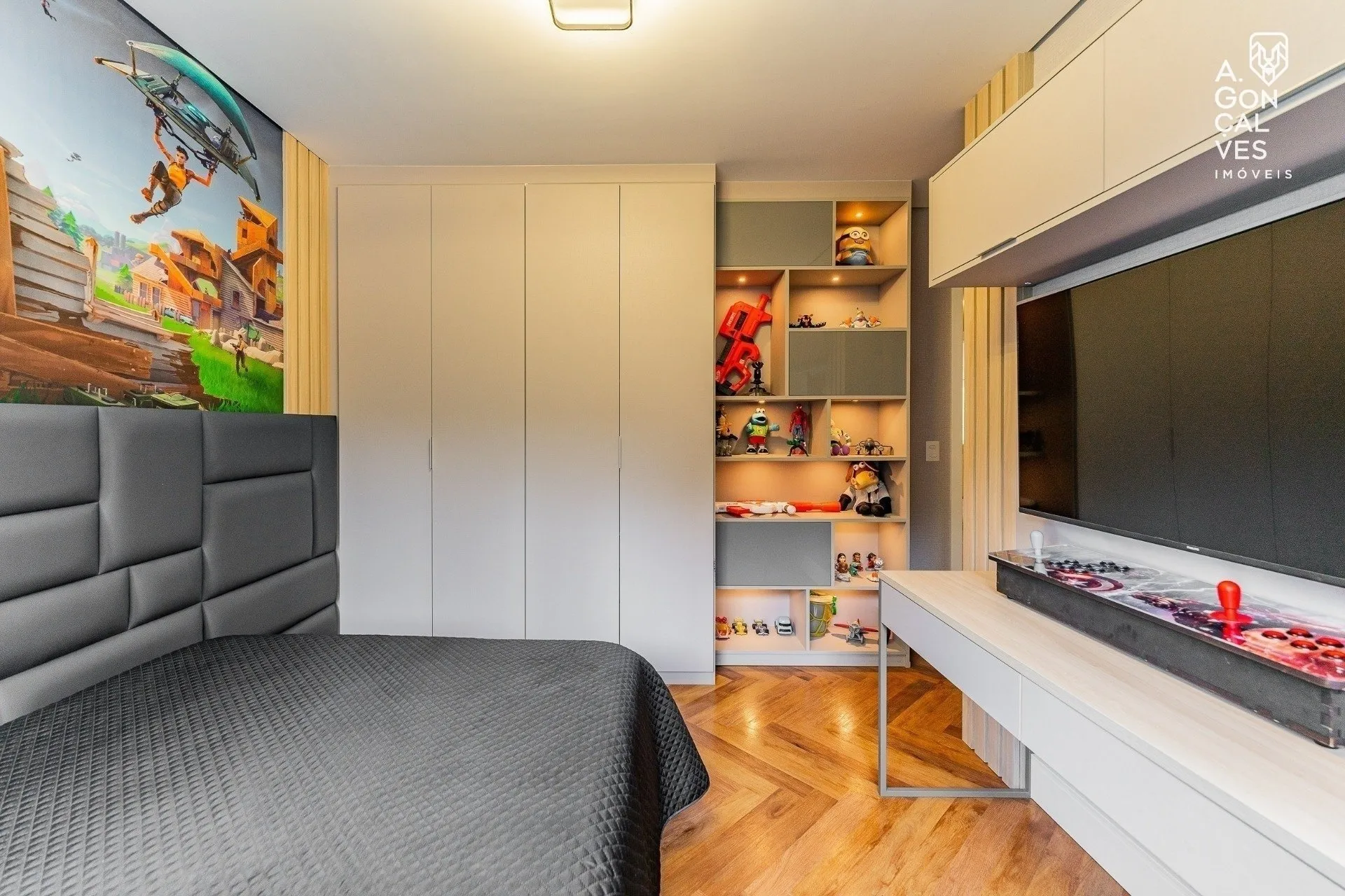 Мебльована квартира 260 м² з 4 спальнями з власними ваннами — photo 13