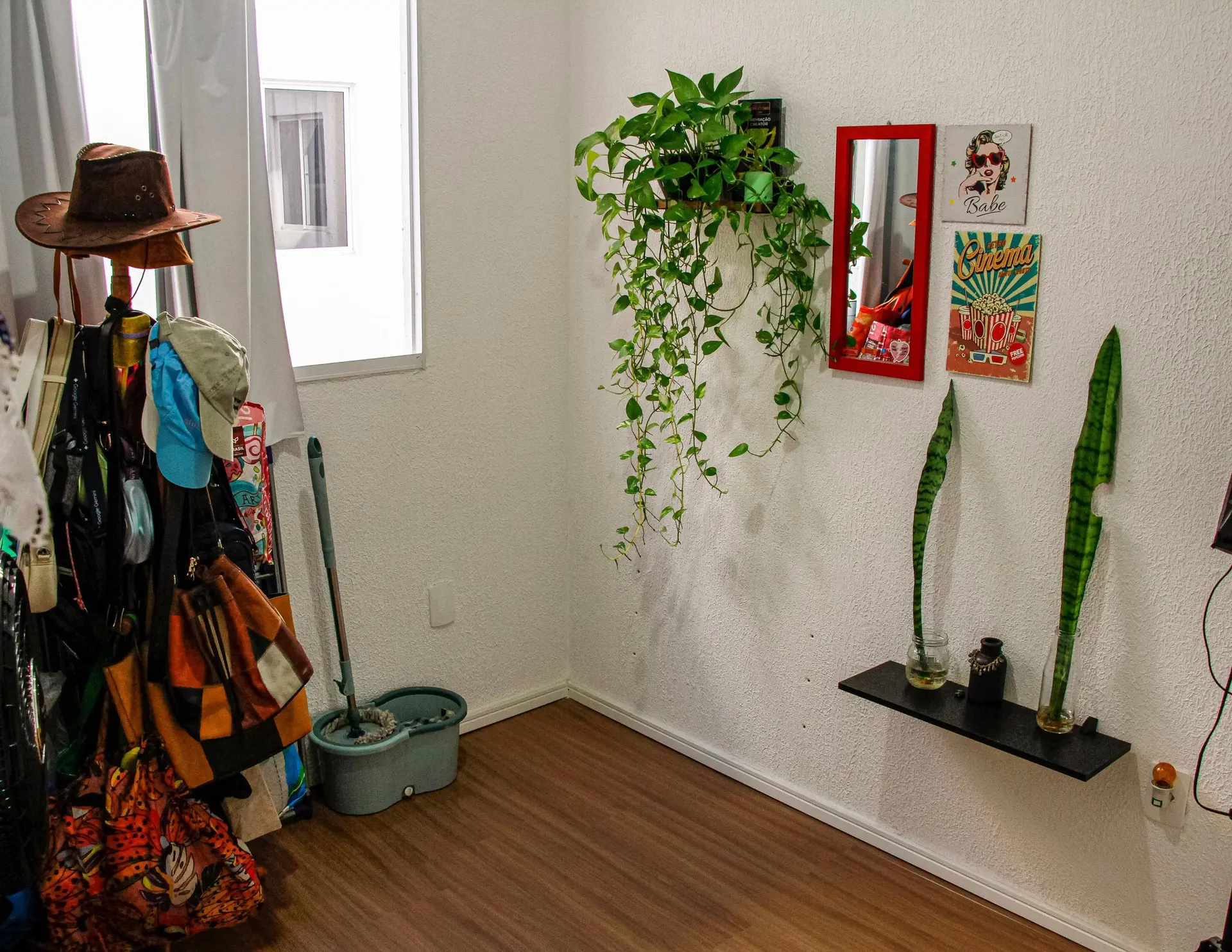 Furnished 2-bedroom apartment with a separate kitchen — photo 16