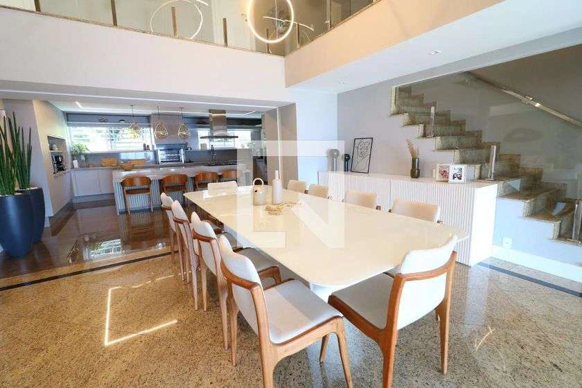 Furnished house with 5 en-suite bedrooms and open kitchen — photo 2