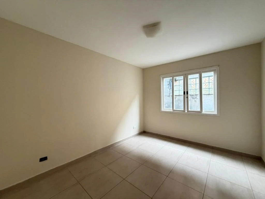 Casa de 4 quartos com banheira, Santa Felicidade — photo 16