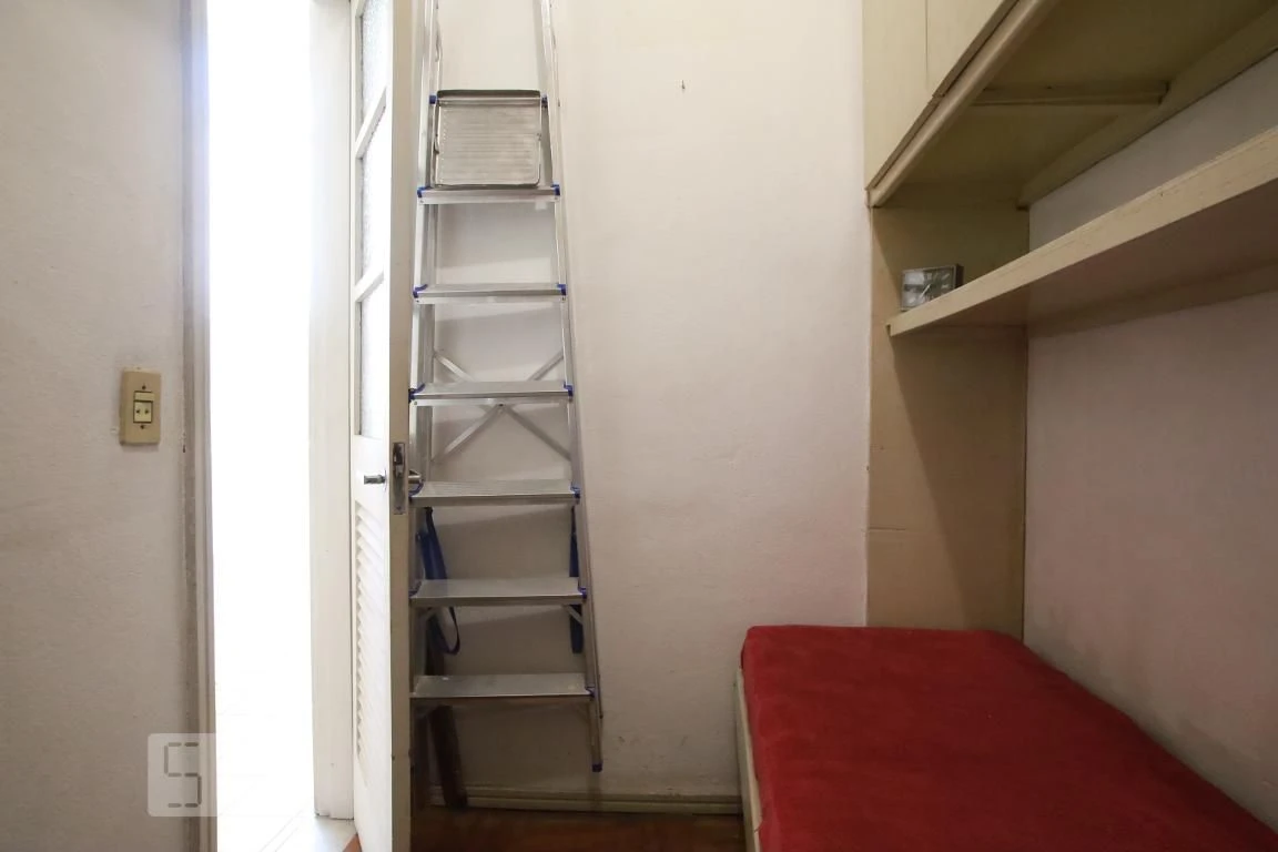 2-bedroom apartment with a mountain view — photo 21