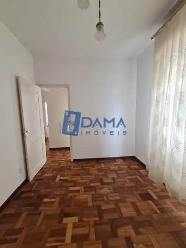 3-bedroom apartment with 1 bathroom and no parking — photo 8