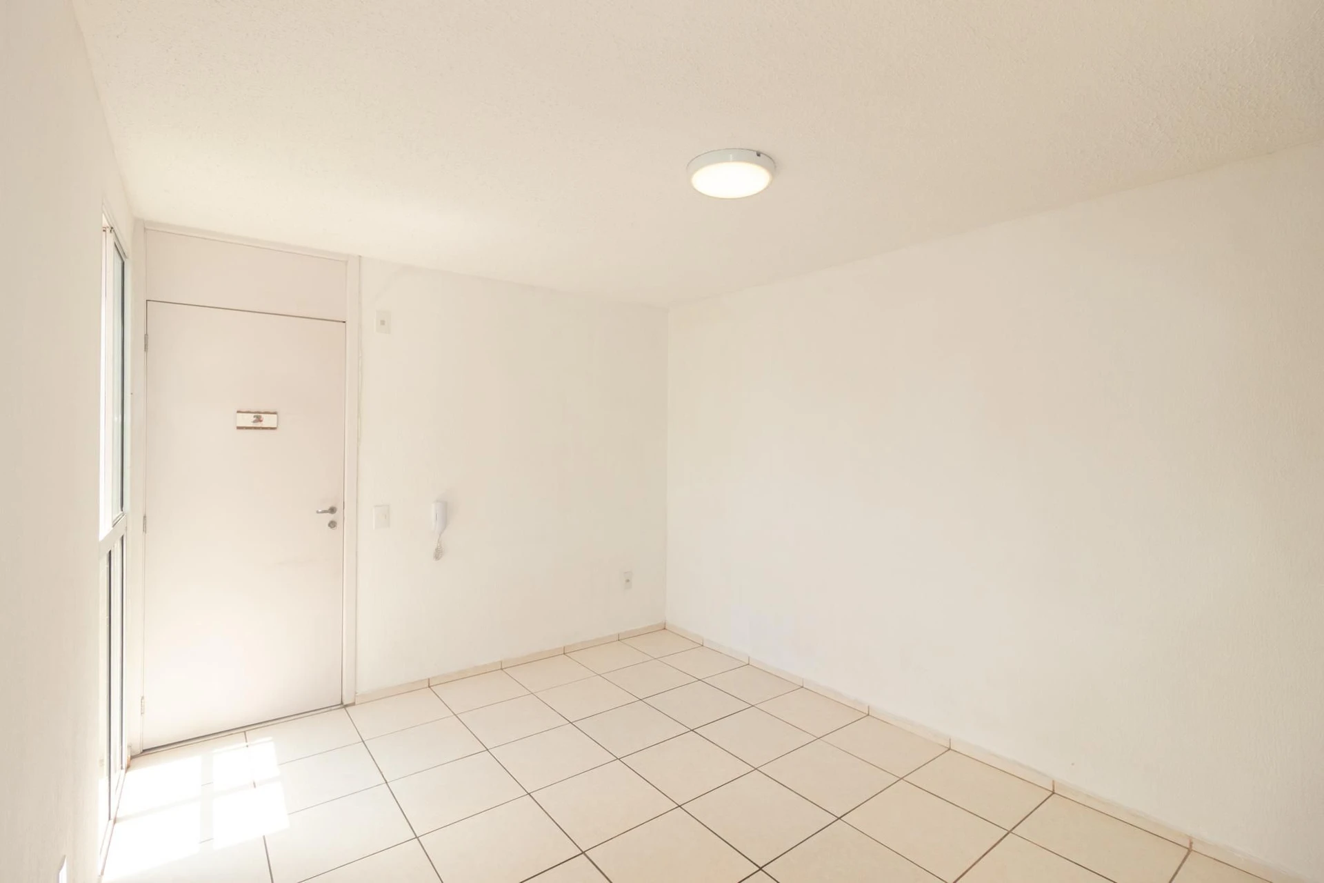 Mountain view in a 2-bedroom apartment, 37 m² — photo 40