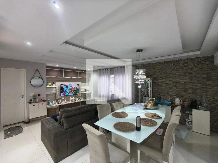 Dishwasher in a 4-bedroom house, 220 m² — photo 4