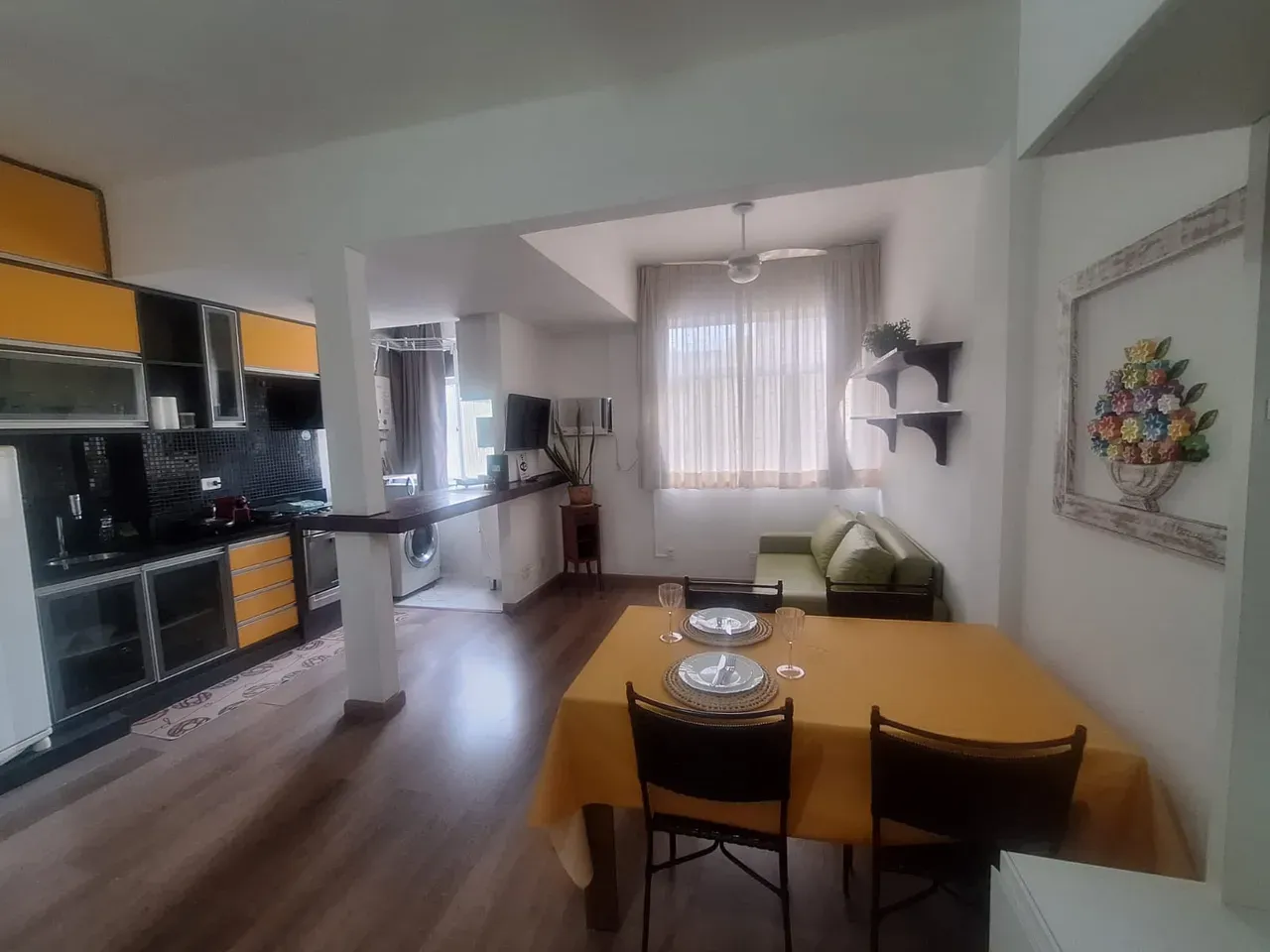 Studio mobiliado de 25 m² com 1 quarto e 1 banheiro