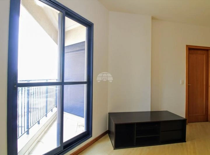 Furnished 1-bedroom apartment with 78 m² — photo 2