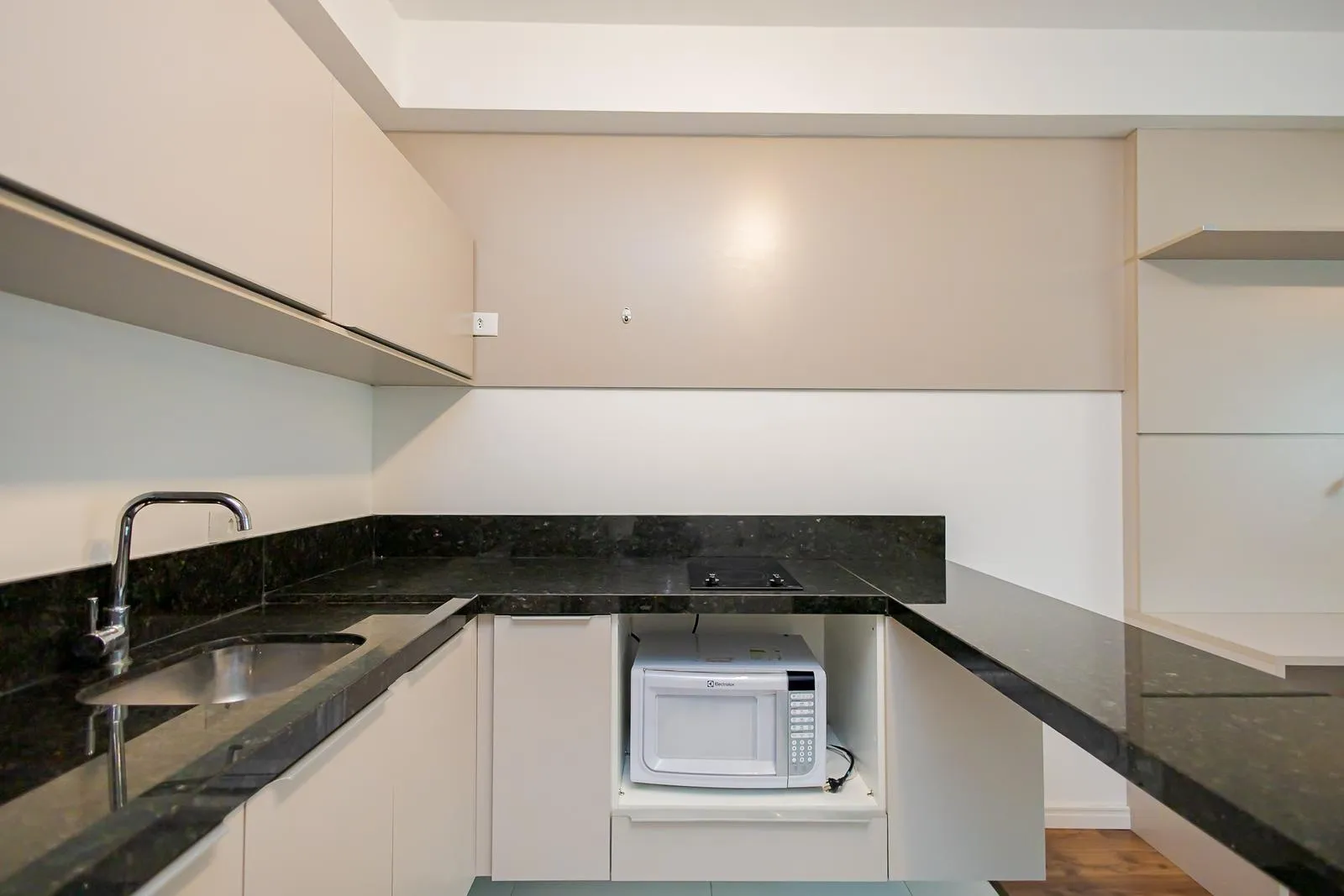 Furnished apartment with 90 m² and 1 bedroom — photo 10