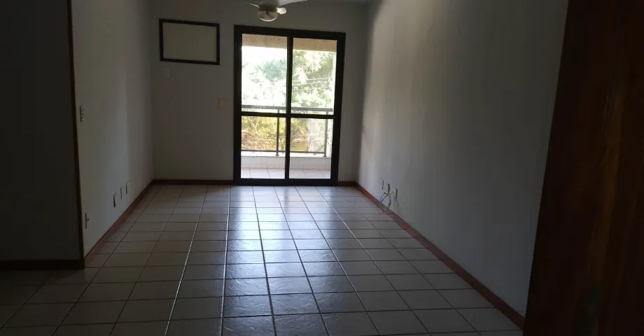 Apartment with 3 bedrooms, 3 bathrooms and a balcony — photo 14