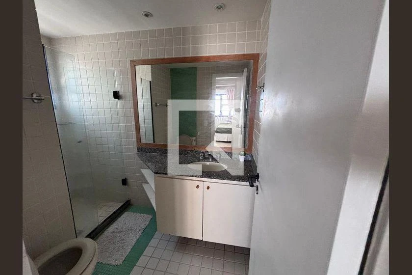 Furnished apartment with 2 en-suite bedrooms and balcony — photo 47