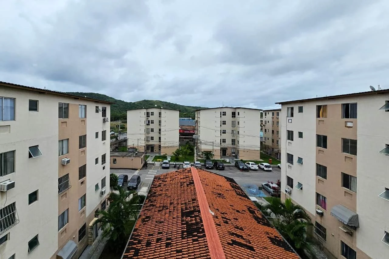 2-bedroom apartment in a building with a pool — photo 12