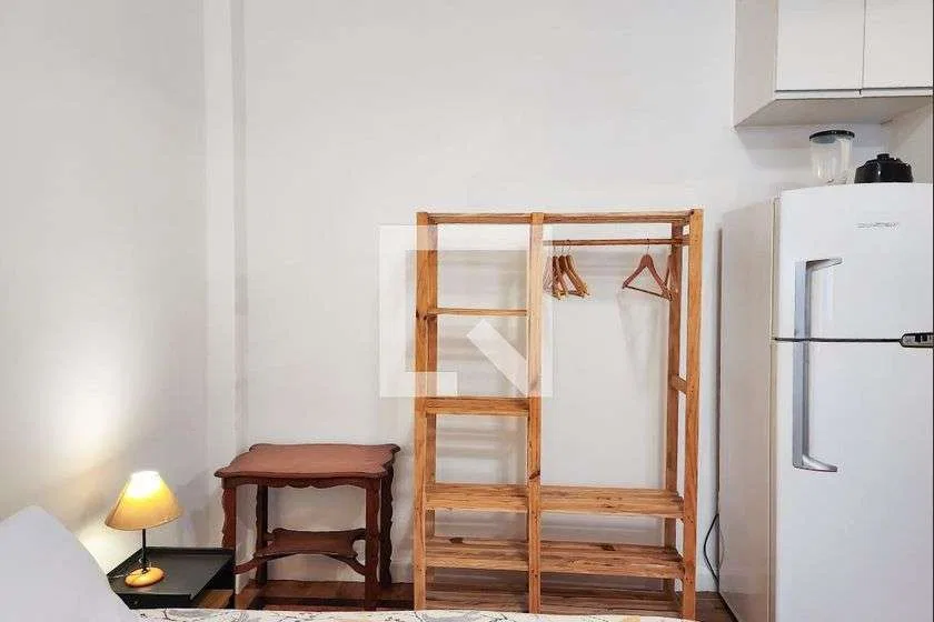 Furnished studio, 38 m², with a home office — photo 14