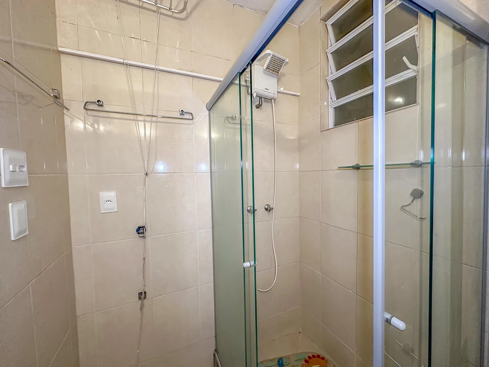 Apartamento de 1 dormitorio con cocina abierta al salón — photo 25