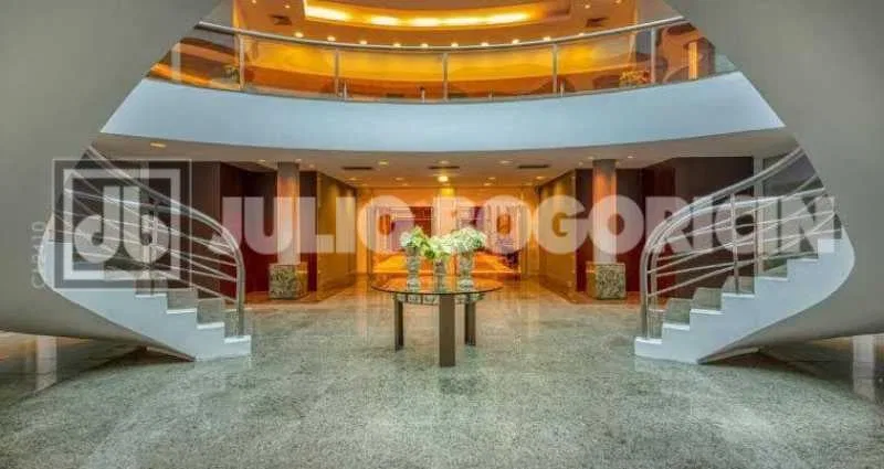 Furnished 52 m² apartment with 1 bedroom and balcony — photo 12