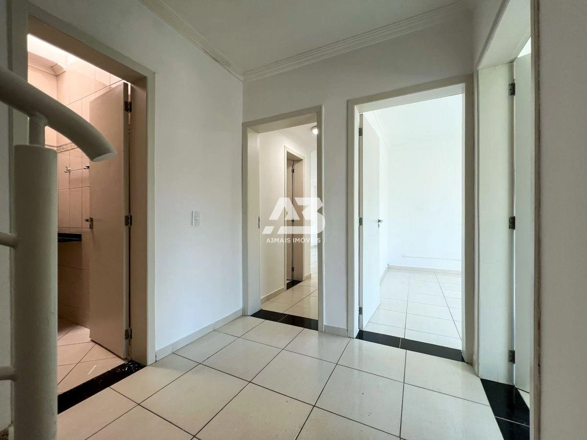 4-bedroom house with a washing machine in Curitiba — photo 21
