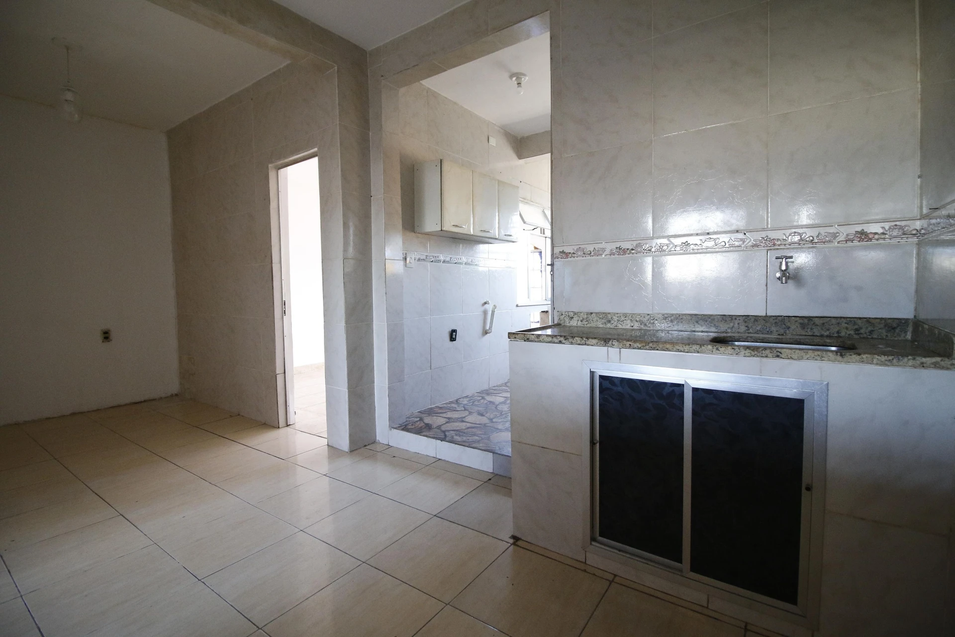 Casa para alugar com 2 quartos e 1 banheiro, sem vaga — photo 5