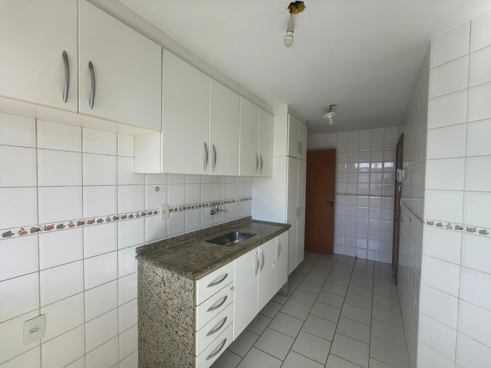 Apartamento com 2 quartos e varanda, 3 banheiros — photo 11