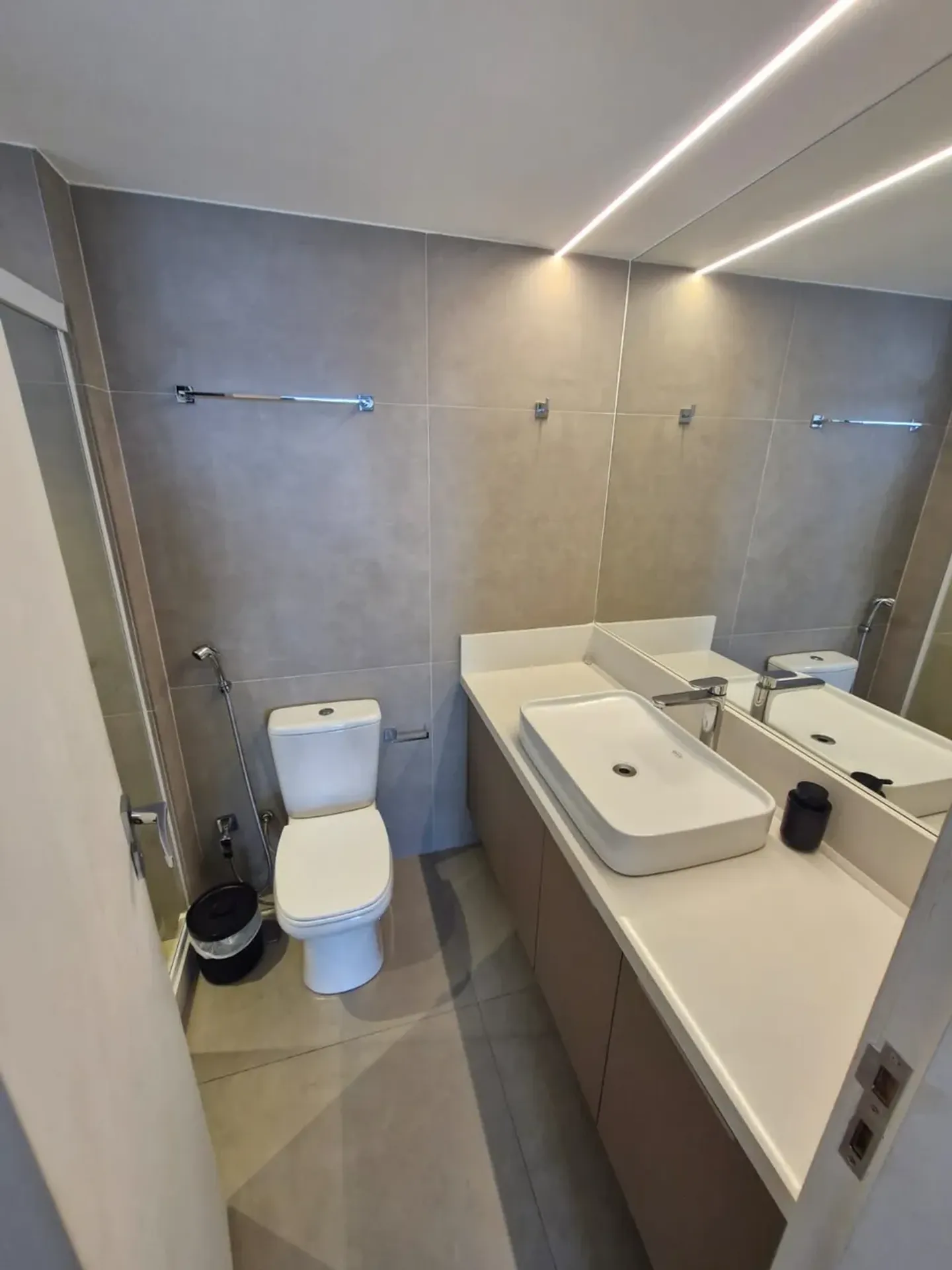 Furnished house, 280 m², with a water view — photo 29