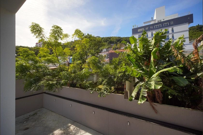 Apartamento amueblado de 1 dormitorio con vista a montañas — photo 11
