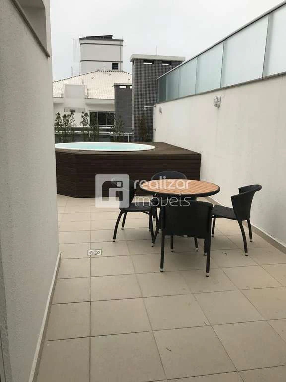 304 m² unfurnished apartment with 3 bedrooms — photo 3