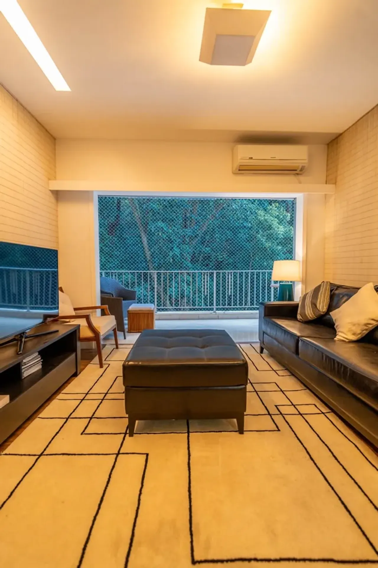 Rental apartment with 4 bedrooms and 125 m² — photo 10