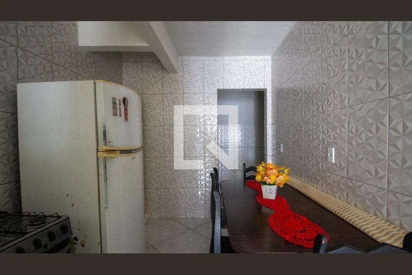 Furnished 1-bedroom apartment with 2 bathrooms — photo 4