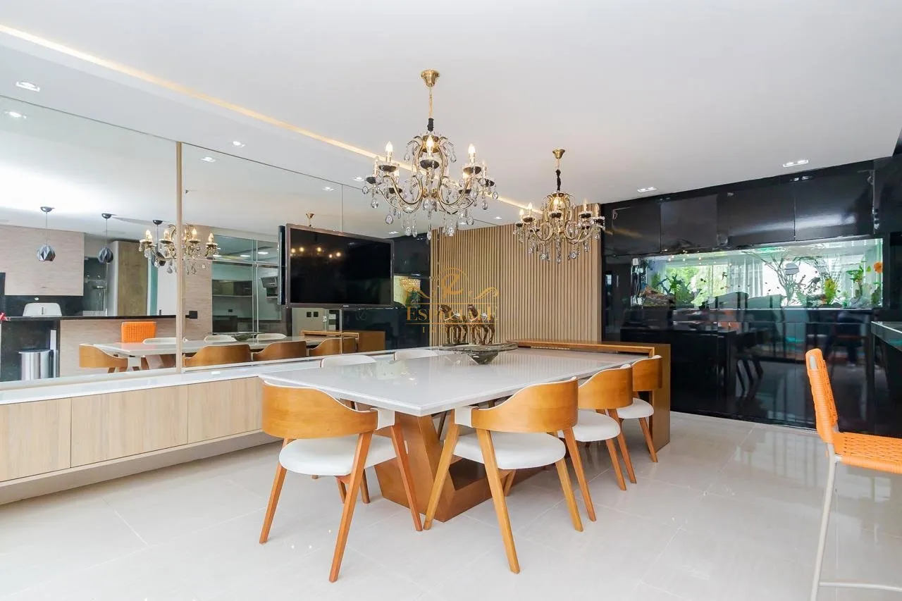 Furnished house with 4 bedrooms and 5 bathrooms in a condo — photo 9