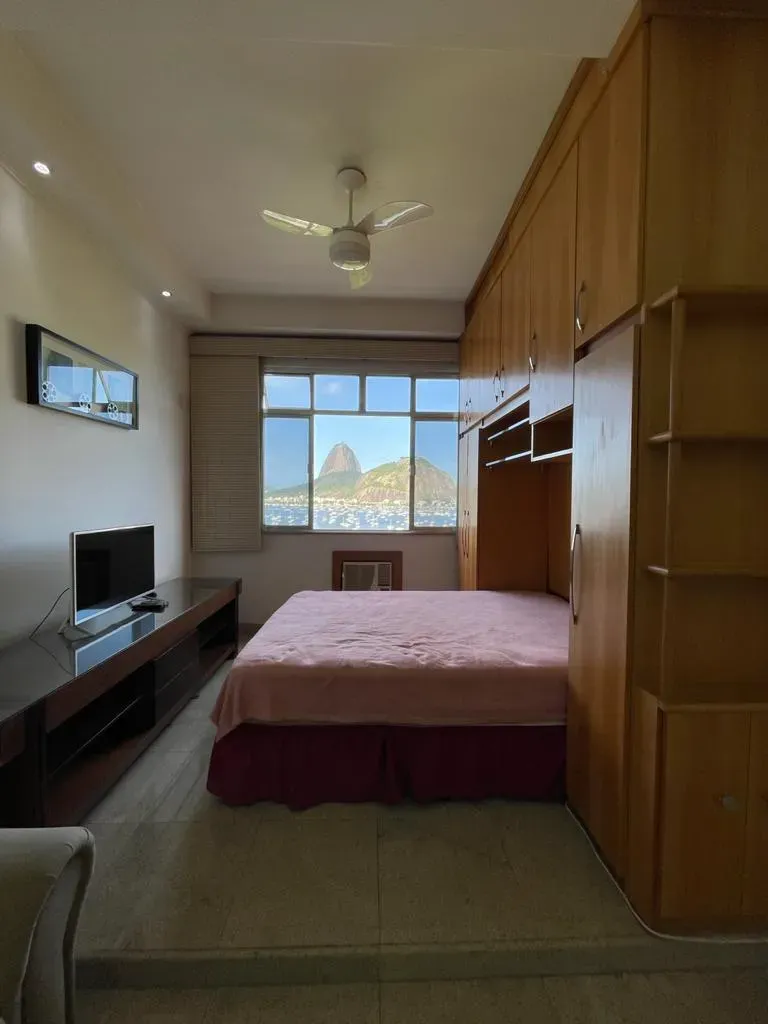 Apartment on the 10th floor with a washing machine — photo 11