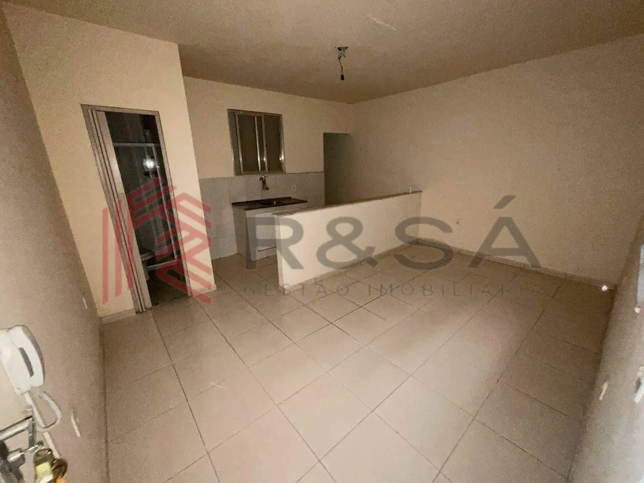 Unfurnished studio with 1 bedroom and stove corner — photo 7