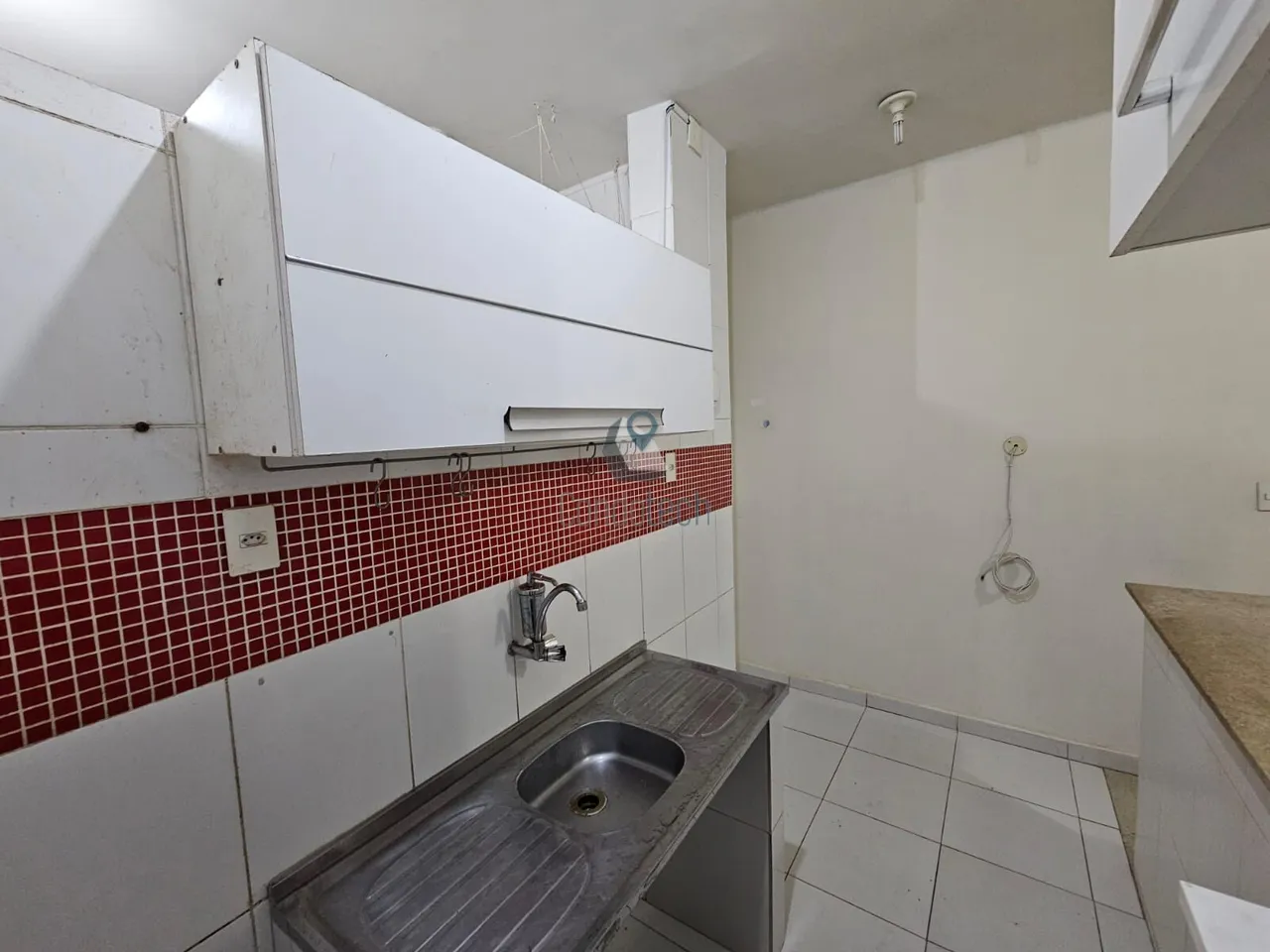 Apartamento de 1 quarto com box de vidro no banheiro — photo 8