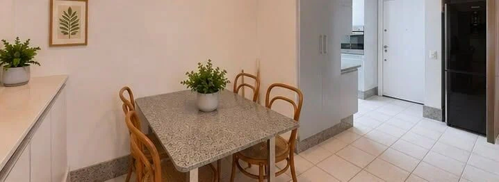 Apartamento amueblado de 4 dormitorios con 3 suites y 200 m² — photo 28