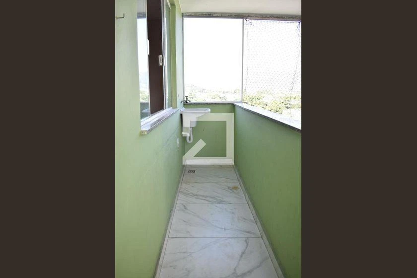 Apartment with parking and a glass-enclosed shower — photo 38