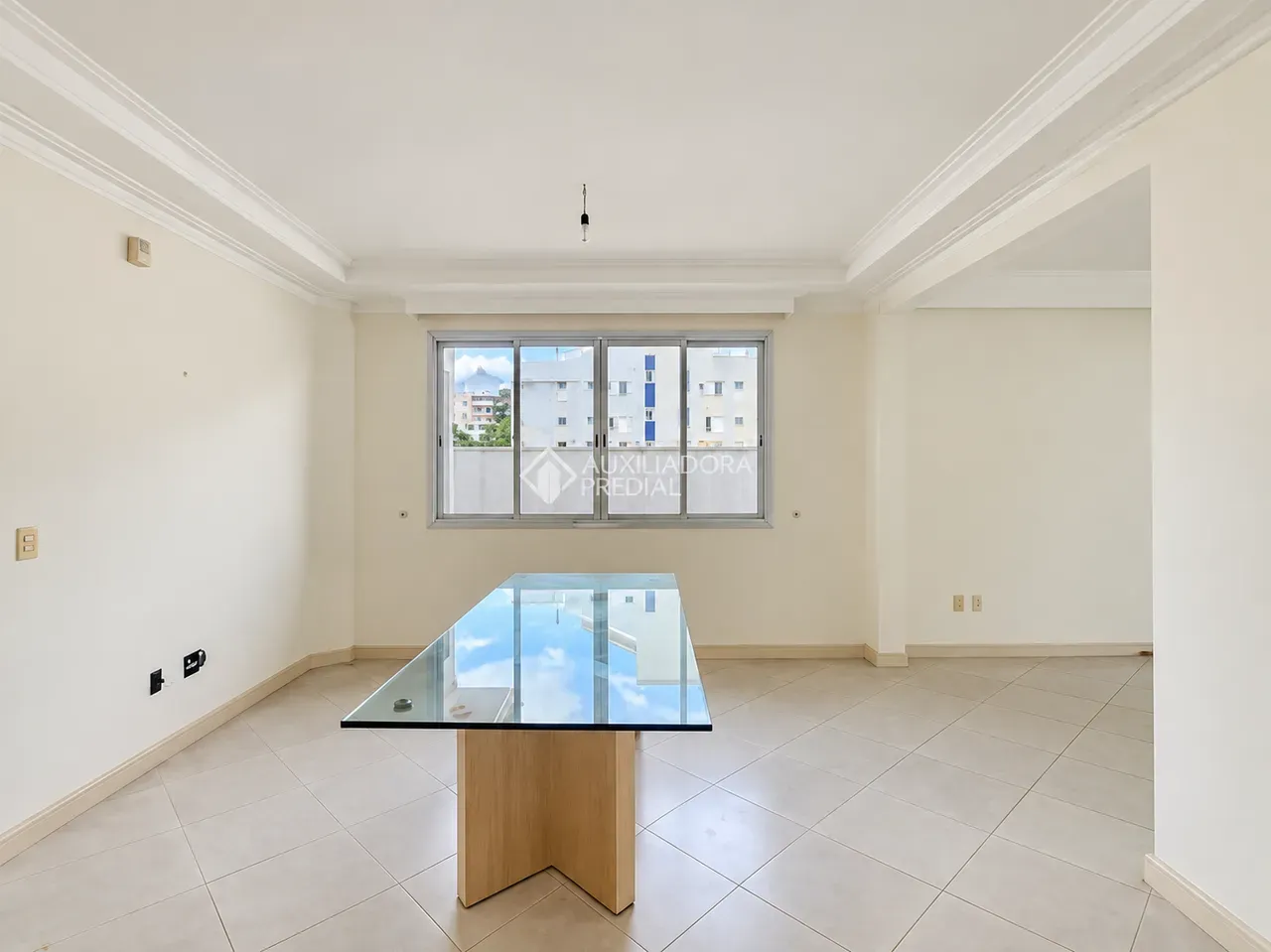Casa para locação com 5 dormitórios e jardim privativo — photo 7