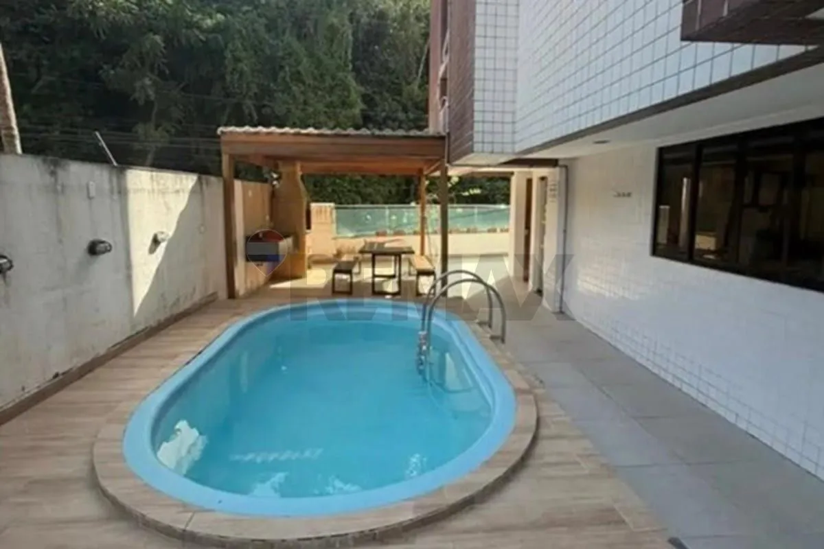 Furnished 3-bedroom apartment with windows on water — photo 10