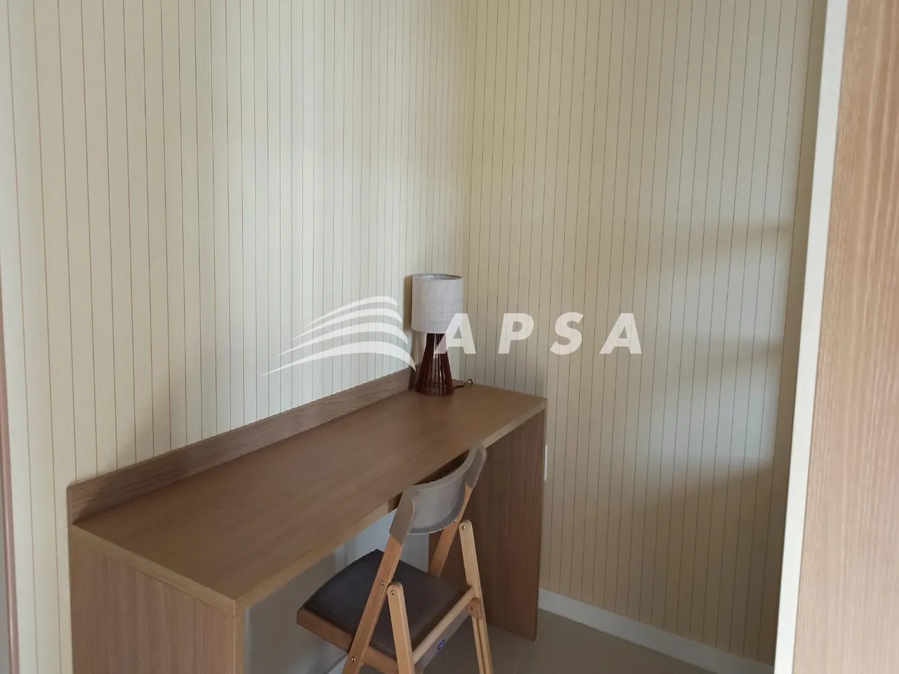 Furnished apartment with 1 bedroom and open-plan kitchen — photo 13