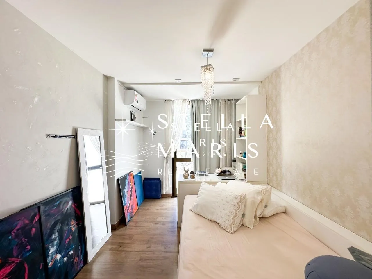 Furnished apartment with 3 bedrooms and a balcony — photo 12