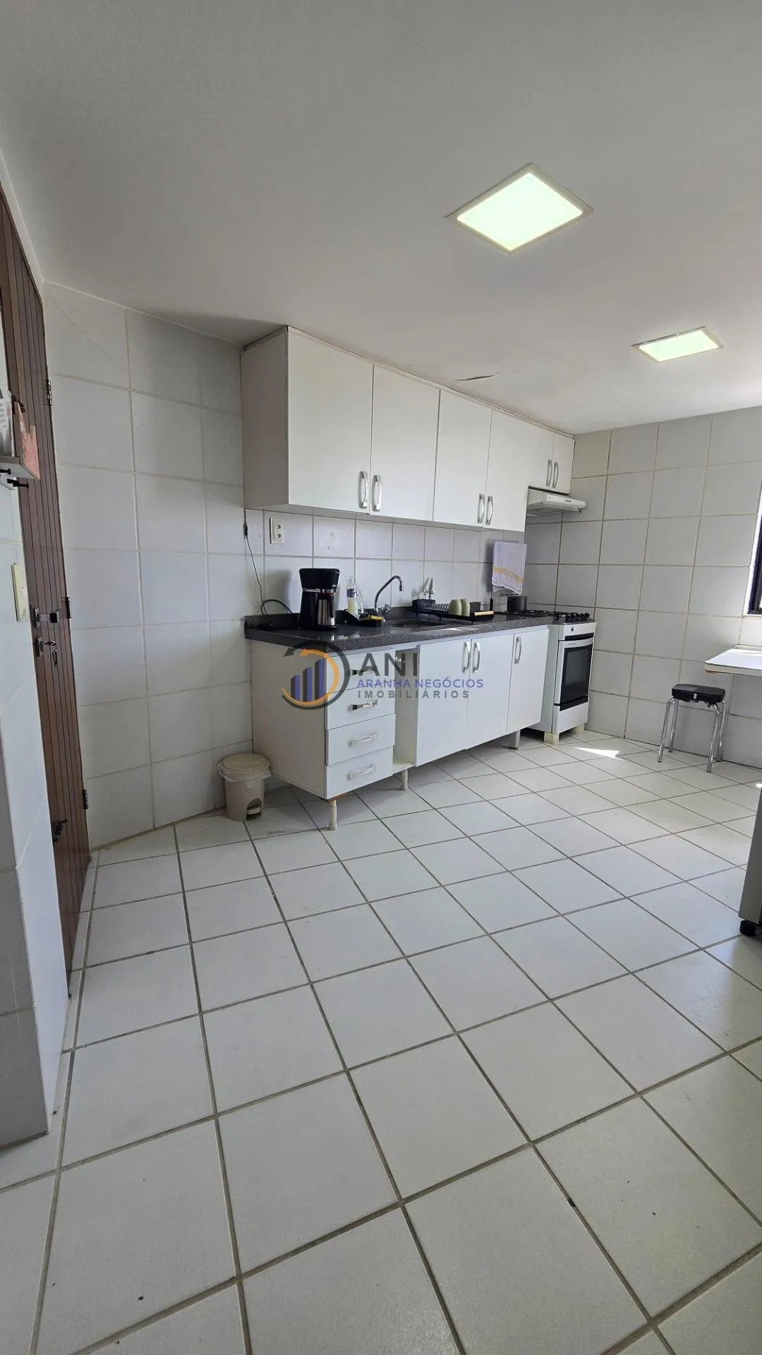 Apartamento amueblado con 4 dormitorios y 480 m² — photo 43