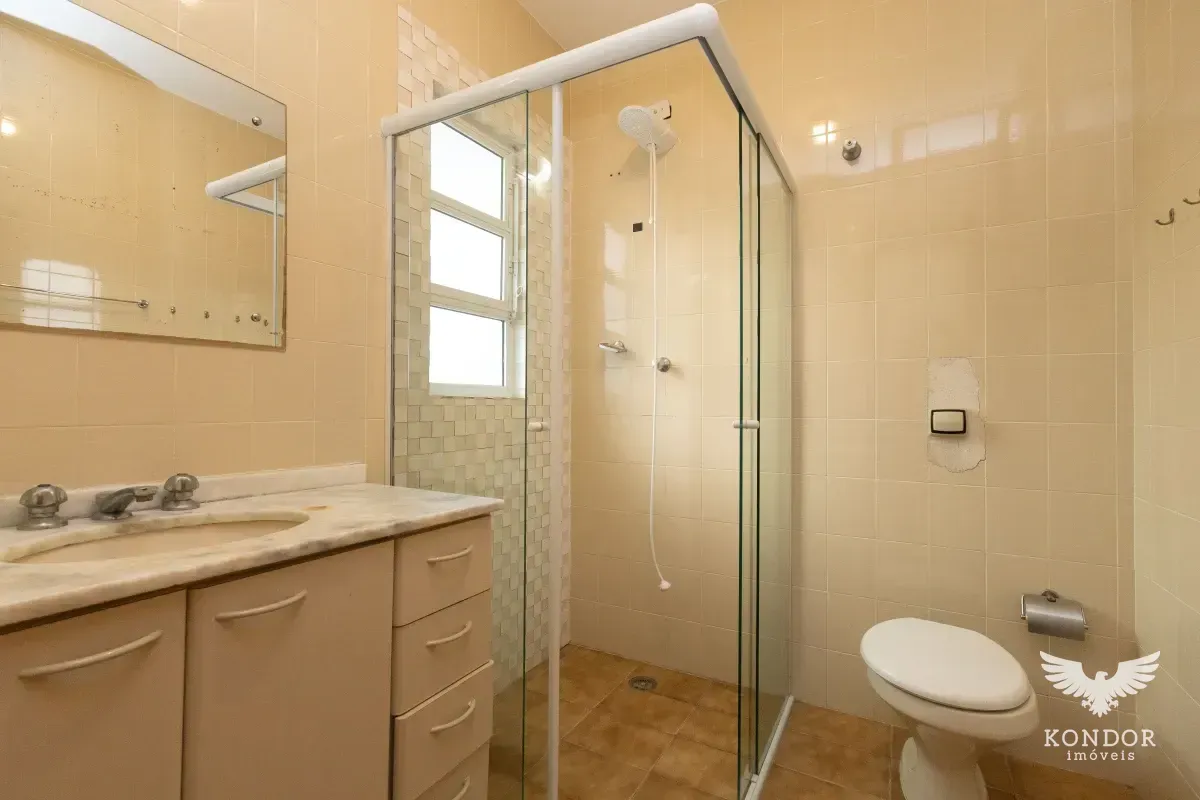 3-bedroom house with a home office in Curitiba — photo 32