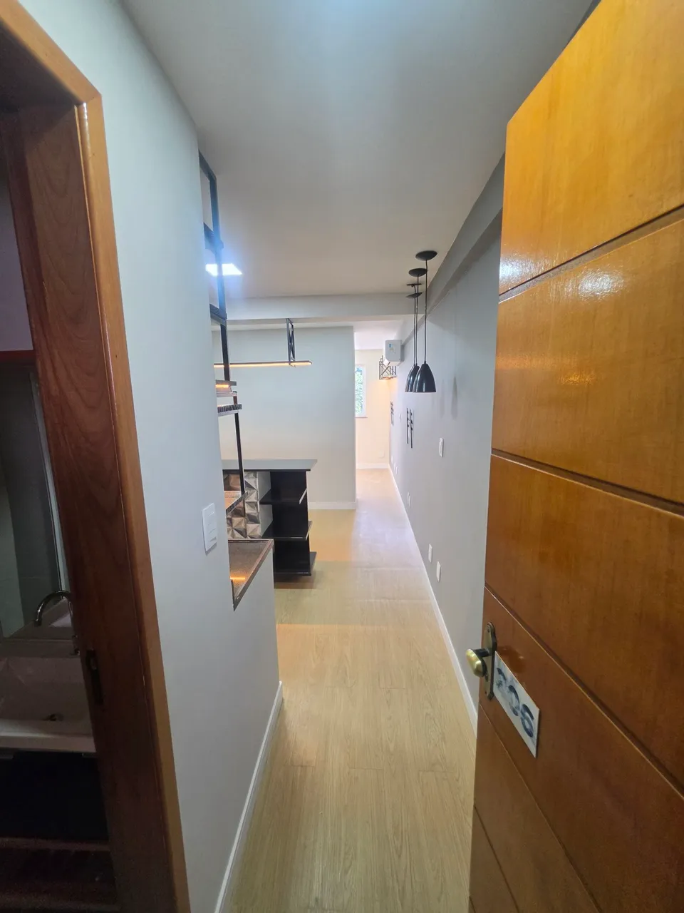 Apartment, 30 m², with wood or laminate floors — photo 11