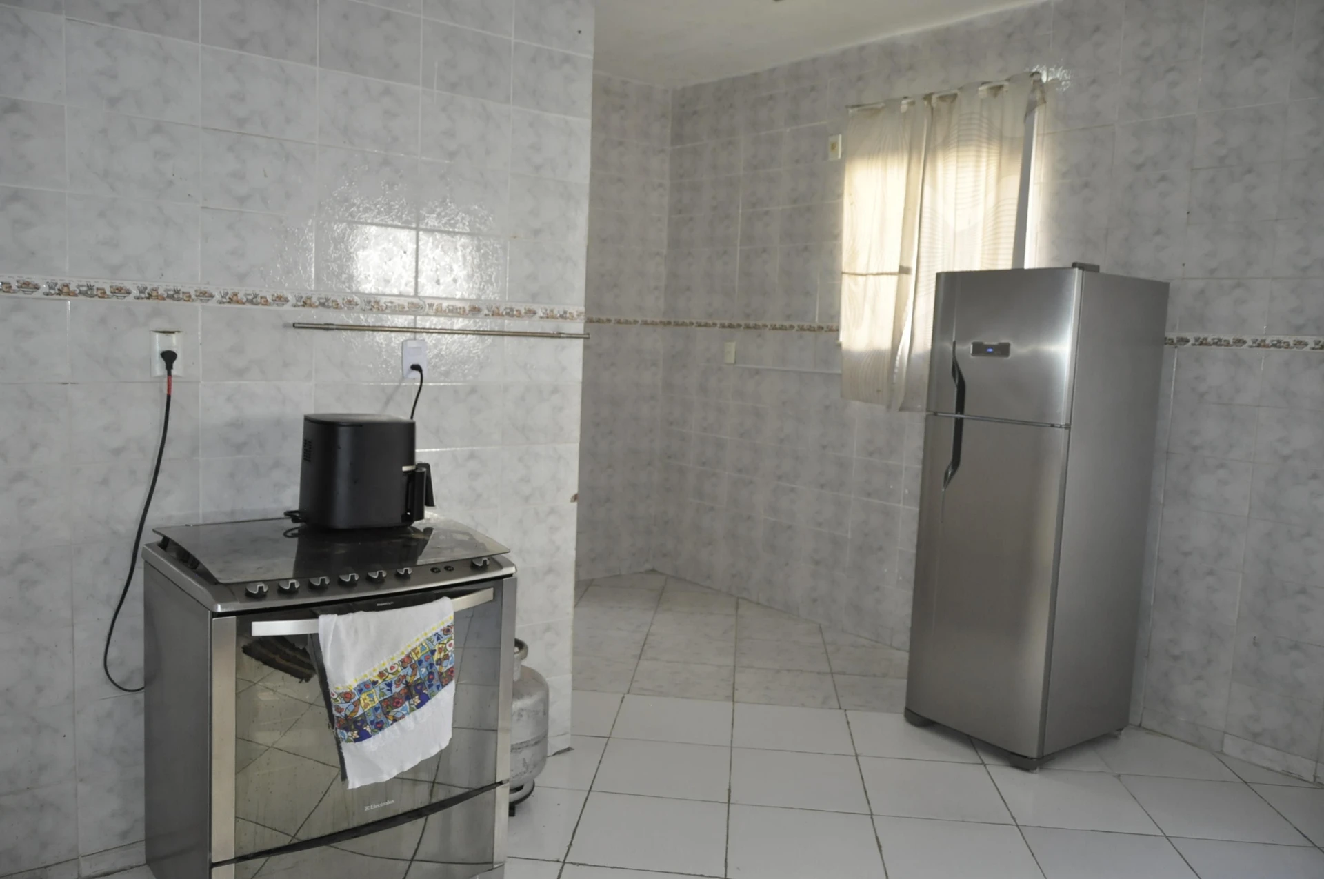 Rental house with 6 bedrooms and 4 bathrooms — photo 4